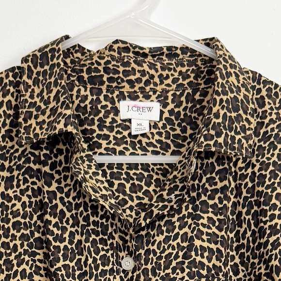 J Crew Button Down Shirt Womens Size XL Cheetah Tan Black Collared Blouse - Picture 9 of 9